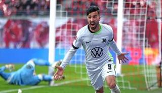 النجم الجزائري محمد الأمين عمورة