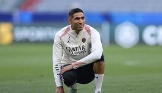 أشرف حكيمي نجم باريس سان جيرمان