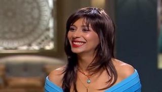 الفنانة المصرية دنيا ماهر