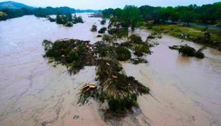 فيضانات تكساس