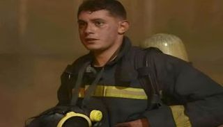 ابن الشهيد في مواجهة حريق سنترال رمسيس بمصر