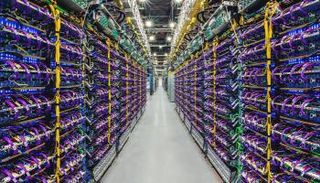 مراكز البيانات.. العقل الرقمي لشبكات الاتصالات