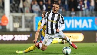 تيطراوي لاعب شارلوروا البلجيكي