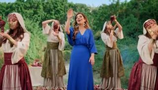 أغنية العنب الساقع لأصالة