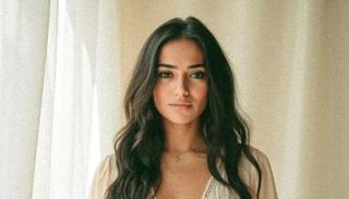 ثراء جبيل تكشف عن حملها الأول