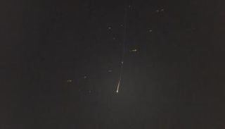 جانب من اعتراض الصاروخ الحوثي