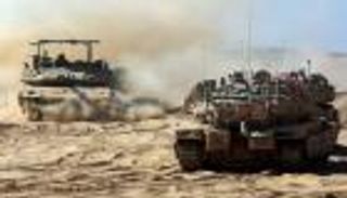 قائد مدفعية الساحل بحزب الله يسقط بنيران إسرائيلية.. ماذا نعرف عنه؟