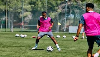 الموهبة الجزائرية زياد بتقة 