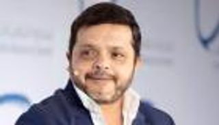 حقيقة خضوع محمد هنيدي لجراحة «استئصال من المعدة» 