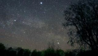 فرصة ذهبية لمراقبة "مثلث الصيف" 