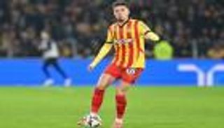 على رادار روما.. شرط وحيد يفتح باب رحيل العيناوي عن لانس