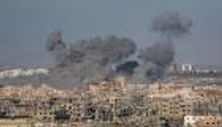 هدنة غزة.. إسرائيل «تفكك» خطوطها الحمراء وتتراجع خطوة بشأن «موراغ»