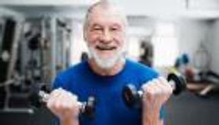كيف تخفف آلام العضلات والإجهاد الجسدي مع التقدم في العمر؟