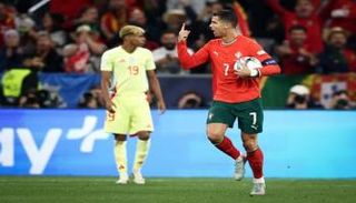 رونالدو ولامين يامال