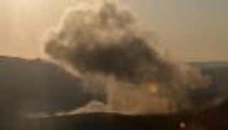 أوكار حزب الله تشعل لبنان.. «معسكرات ملغومة» و«مستودعات مفخخة»