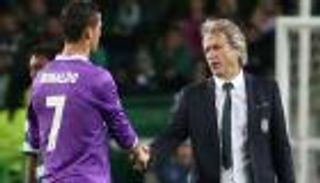 «لم يحقق شيئاً».. كريستيانو رونالدو يتلقى وعداً نارياً من جيسوس