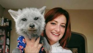 ميكايلا راينز