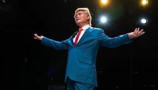 العرض الهزلي بالأوبر الصينية