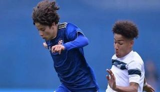 الموهبة الجزائرية لوفرو شيلفي