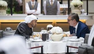 محمد بن زايد آل نهيان ورئيس صربيا