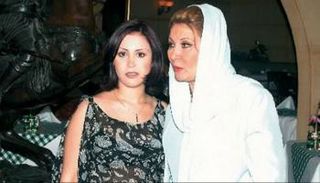 زيزي مصطفى ومنة شلبي