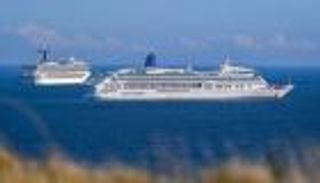 برشلونة تضع حدودا للرحلات البحرية.. خفض الأرصفة لصالح الاستدامة