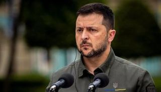  الرئيس الأوكراني فولوديمير زيلينسكي