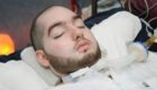 20 عاما من الألم والأمل.. القصة الكاملة لـ«الأمير النائم» الوليد بن خالد بن طلال