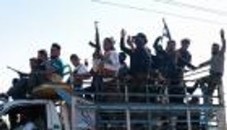 لفض الاشتباك بين الدروز والبدو.. قوات سورية إلى السويداء