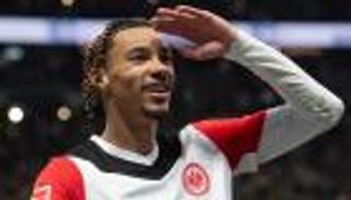 تفاصيل اتفاق ليفربول لضم هوغو إيكيتيكي.. من هو المهاجم الفرنسي؟