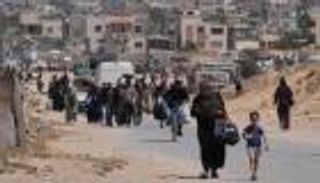 الأمم المتحدة تحذر من خنق دير البلح بغزة.. آخر شريان حياة