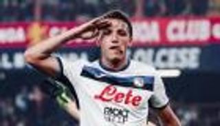 بطلها هداف الكالتشيو.. صفقة تاريخية في الدوري السعودي (فيديو)