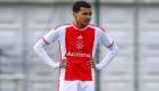 بطريقة دوناروما وبلايلي.. عبدالله وزان يربط مصيره بشقيقه