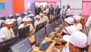 مخيمات حضرموت تفتح آفاق طلاب اليمن