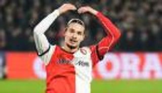 حاج موسى يطرق أبواب بطل أوروبا الأسبق