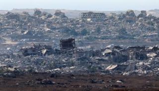 الدمار في غزة حوّل العديد من مدنها لكتل سوداء 