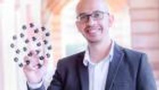 «العين الإخبارية» تلتقي بأول عالم عربي يقود ثورة الطاقة النظيفة في أمريكا