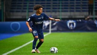 النجم الجزائري إيلان كبال