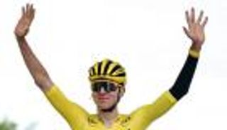 «لن أعتزل قريبا».. ماذا قال بوغاتشار بعد إنجازه في طواف فرنسا؟