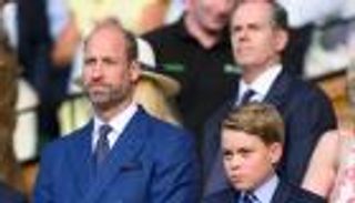 بأمر ملكي.. الأمير ويليام ممنوع من السفر مع نجله