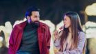 أحمد حاتم وجميلة عوض يجتمعان في «ريد فلاج»