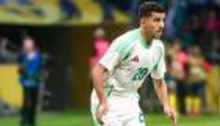 لعنة عطال تطارد زملاءه.. بيتكوفيش في ورطة