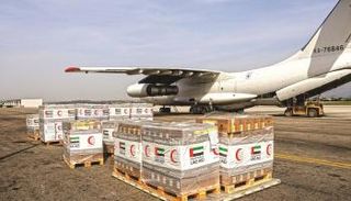 غزة تستقبل أكبر إنزال جوي للمساعدات الإماراتية