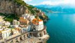 برودة مفاجئة تضرب البحر المتوسط.. كيف فسرها الخبراء؟