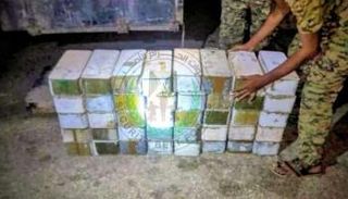 جانب من الشحنة المضبوطة - صورة وزعتها قوات الحزام الأمني