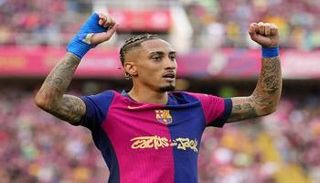 رافينيا نجم برشلونة