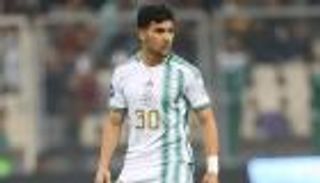 بعد غياب.. منصف بقرار يعود لحسابات مدرب الجزائر