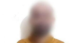 صورة وزعها الحزام الأمني للجاسوس الحوثي