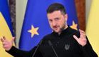 «فضيحة» فساد تهز دفاعات أوكرانيا.. الرشوة مقابل تسليح «جيش الحرب»