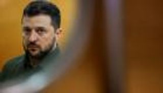 احتجاجات تكبح السلطة بأوكرانيا.. أزمة الفساد تعيد تعريف «صلاحيات الرئيس»